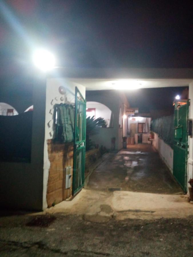 Casa Vacanza La Giara Агридженто Екстериор снимка